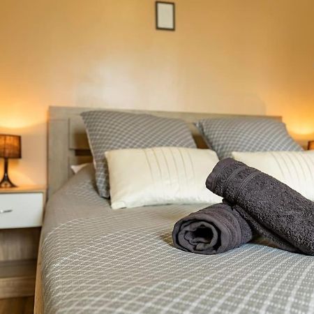 Le Nid - Lormont : Votre Escapade Exterior foto